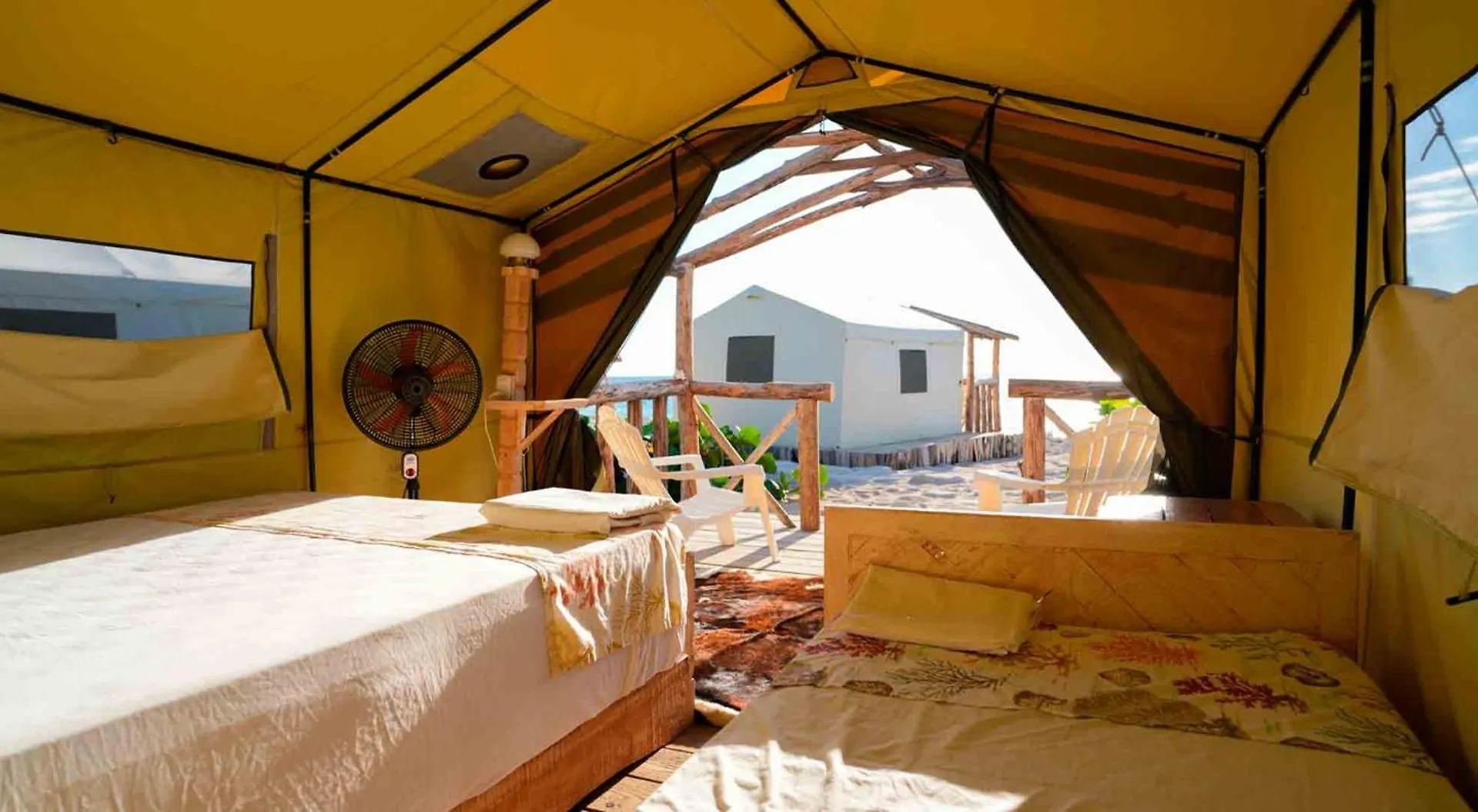 Parque de vacaciones Glamping EcoLodge Cueva De Las Aguilas Pedernales