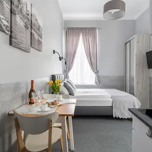 primero-apartments.krakowhotelspoland.com/